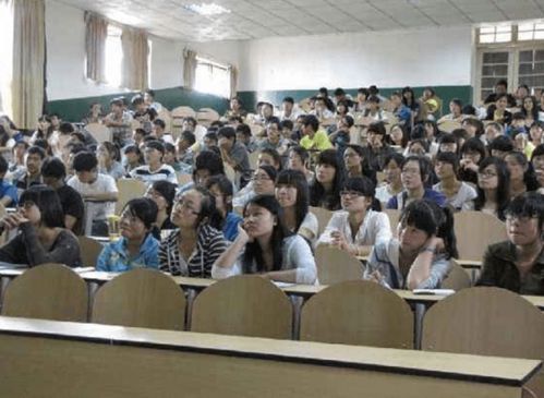 專科生迎不好消息 重點院校本科學歷門檻提升，成人非學歷教育成關注點